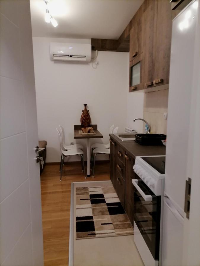 Apartman Ana Nis Ngoại thất bức ảnh