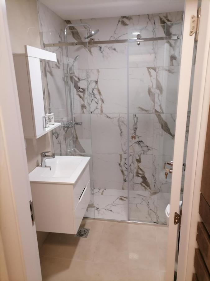 Apartman Ana Nis Ngoại thất bức ảnh